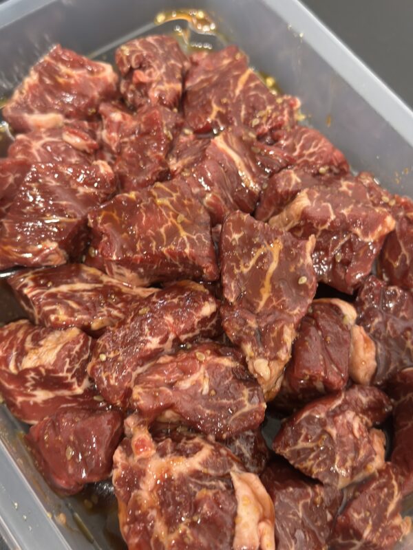 Wagyu Hanging Tender Marinated Diced Cut 300g - Image 2